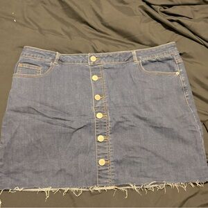 Mini jean skirt-shorts